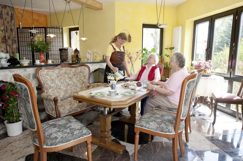 Landferienhaus Pension Erika Mühlhausen Pokoj fotografie